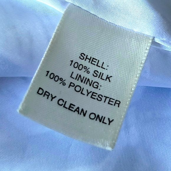 White House Black Market Women's Silk Chain Link Halter Top Size 4 - Picture 10 of 10